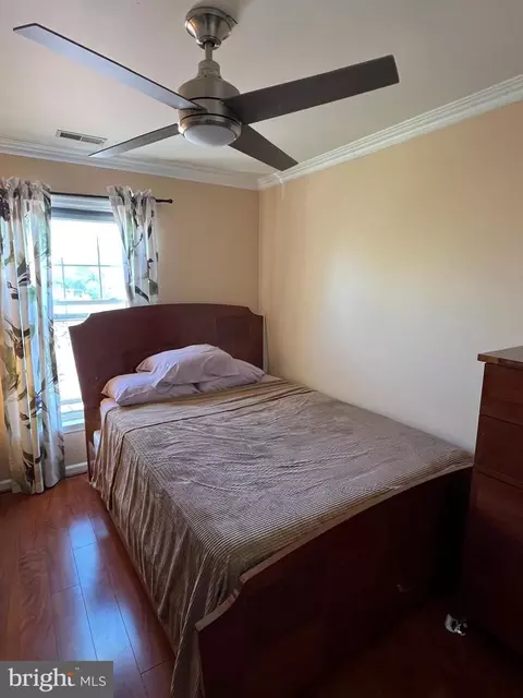 440 Blossom Ln, Frederick, MD 21701 photo 2