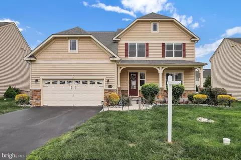 Exterior - 6206 Payton Way, Frederick, MD 21703 photo 4 of 11