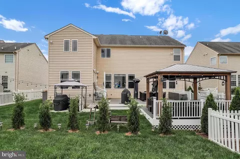 Exterior - 6206 Payton Way, Frederick, MD 21703 photo 10 of 11