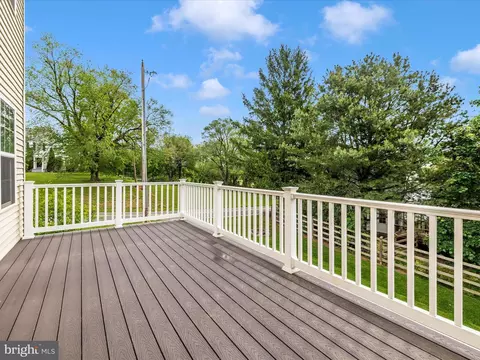 Exterior - 2004 Quandary Dr, Frederick, MD 21702 photo 2 of 8