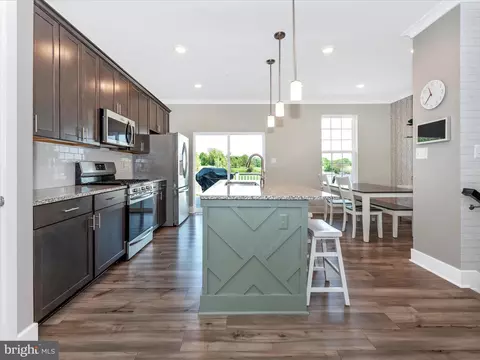 1444 Clingmans Dome Dr, Frederick, MD 21702 photo 11