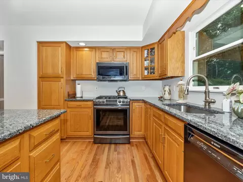 6695 Springhill Dr, Frederick, MD 21702 photo 14