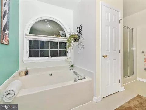 6695 Springhill Dr, Frederick, MD 21702 photo 24