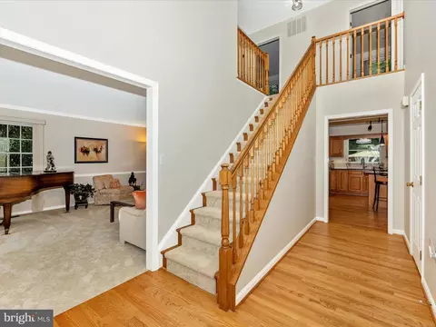 6695 Springhill Dr, Frederick, MD 21702 photo 4