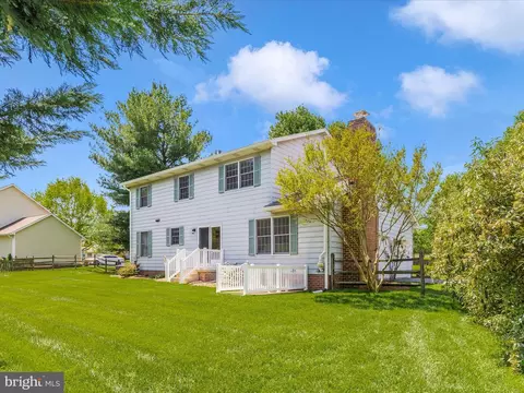 Exterior - 8165 Stone Ridge Dr, Frederick, MD 21702 photo 16 of 24