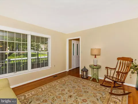 Living - 8165 Stone Ridge Dr, Frederick, MD 21702 photo 3 of 9