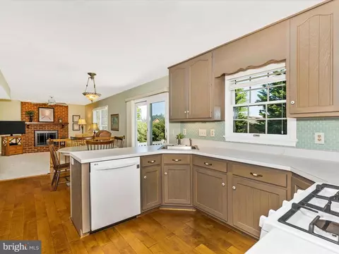 Kitchen - 8165 Stone Ridge Dr, Frederick, MD 21702 photo 1 of 6