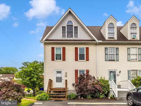 201 N 2nd St, Woodsboro, MD 21798