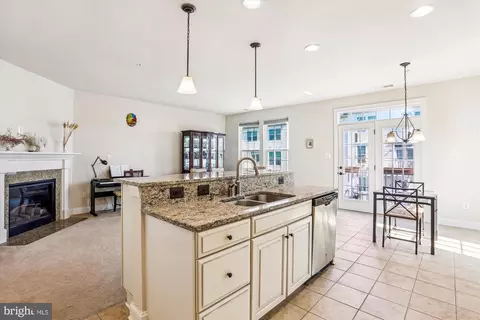 Kitchen - 6468 Alan Linton Blvd E, Frederick, MD 21703 photo 4 of 6