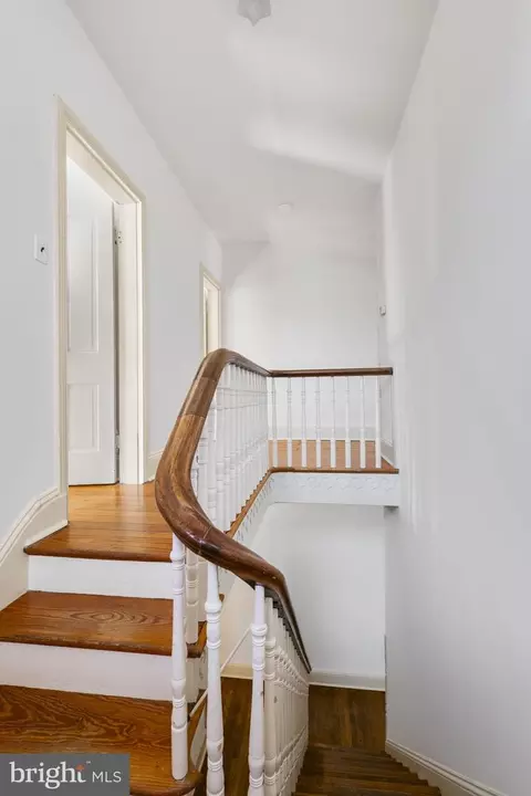 Entry Way - 12 E 3rd St, Frederick, MD 21701 photo 13 of 16