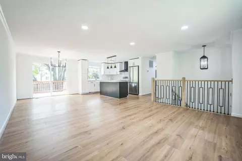 Living - 1797 Valleyside Dr, Frederick, MD 21702 photo 1 of 4