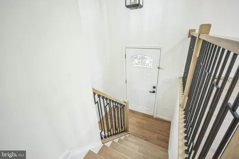 Entry Way - 1797 Valleyside Dr, Frederick, MD 21702 photo 3 of 3