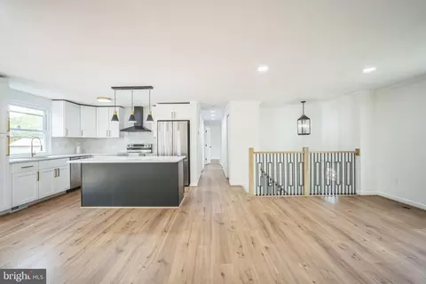 Entry Way - 1797 Valleyside Dr, Frederick, MD 21702 photo 1 of 3