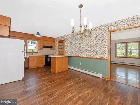 9203 Oak Tree Cir, Frederick, MD 21701 photo 19
