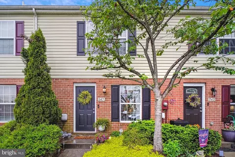 547 Wellington Ct, Frederick, MD 21703