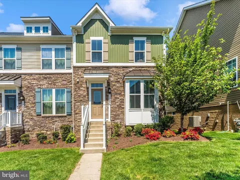 1297 Village Green Way, Brunswick, MD 21716