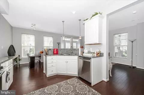 5900 Krantz Dr, Frederick, MD 21703 photo 8