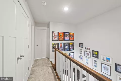 Entry Way - 1304 Sandoval Ct, Frederick, MD 21702 photo 5 of 6