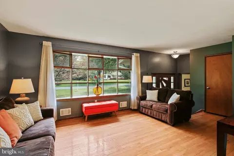 7006 Summerfield Dr, Frederick, MD 21702 photo 12