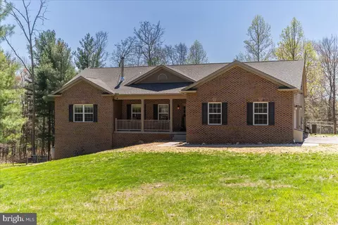 12741 Loy Wolfe Rd, Myersville, MD 21773