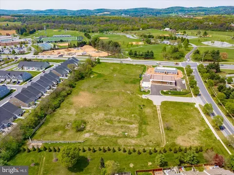 6499 Coporate, Frederick, MD 21703 photo 10