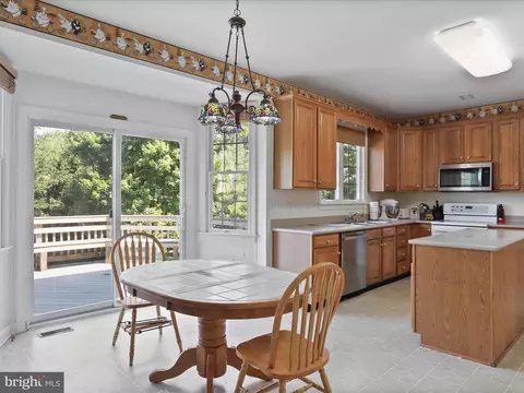 Kitchen - 1033 Lindfield Dr, Frederick, MD 21702 photo 1 of 5