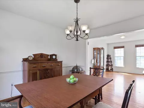 Dining - 1033 Lindfield Dr, Frederick, MD 21702 photo 2 of 3