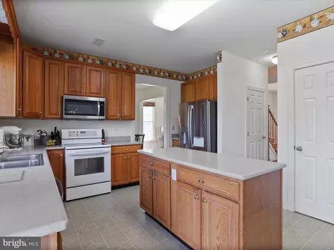 Kitchen - 1033 Lindfield Dr, Frederick, MD 21702 photo 5 of 5