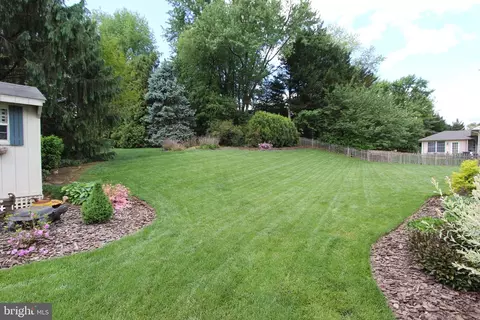 Exterior - 6745 Meadowside Dr, Frederick, MD 21702 photo 15 of 20