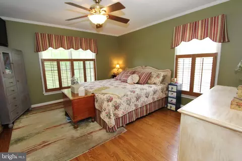 Bedroom - 6745 Meadowside Dr, Frederick, MD 21702 photo 1 of 10