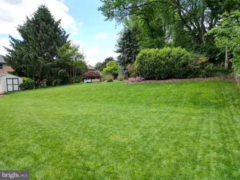 Exterior - 6745 Meadowside Dr, Frederick, MD 21702 photo 11 of 20