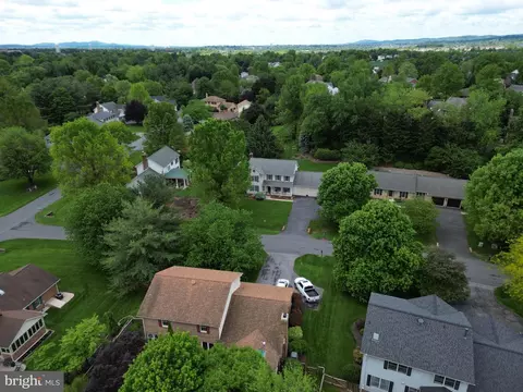 View/Area - 6745 Meadowside Dr, Frederick, MD 21702 photo 2 of 9