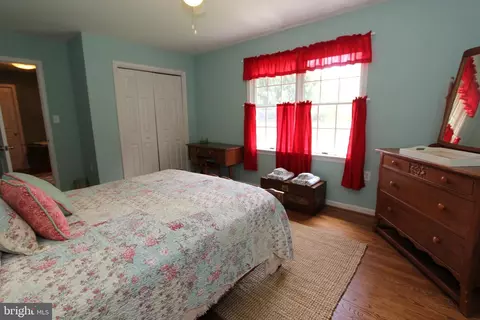 Bedroom - 6745 Meadowside Dr, Frederick, MD 21702 photo 6 of 10