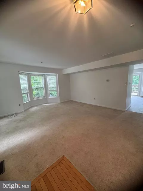515 Primus Ct, Frederick, MD 21703 photo 2
