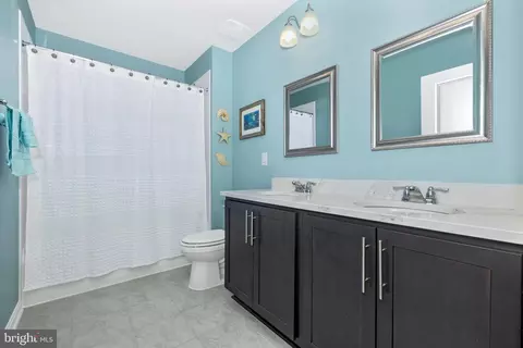 Bath - 5609 Zoe Ln, Frederick, MD 21704 photo 5 of 5