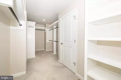 Entry Way - 5609 Zoe Ln, Frederick, MD 21704 photo 3 of 6