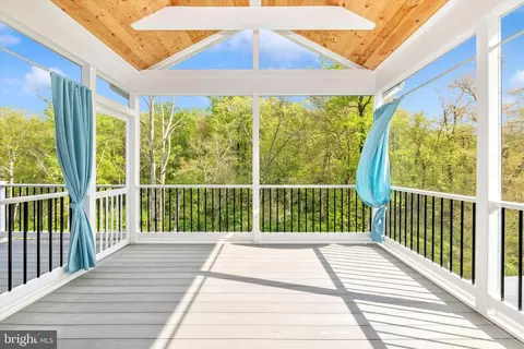 Exterior - 5609 Zoe Ln, Frederick, MD 21704 photo 1 of 8