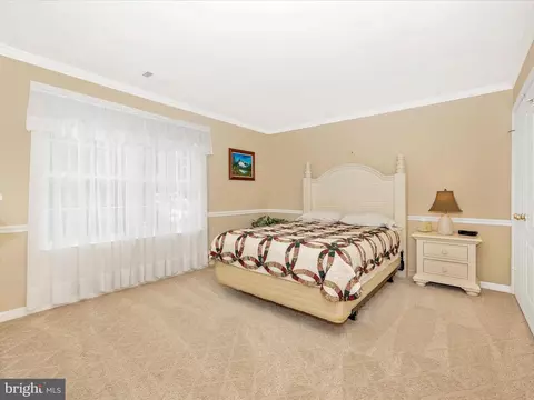 Bedroom - 2594 Bear Den Rd, Frederick, MD 21701 photo 4 of 7