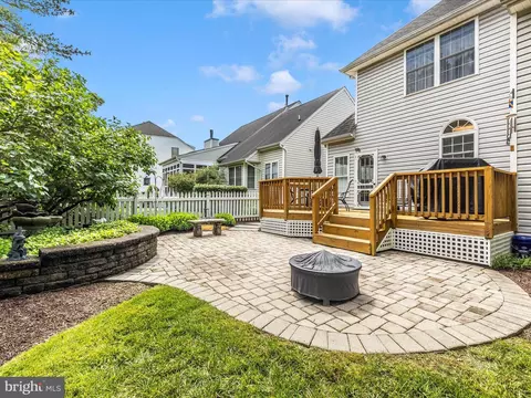 Exterior - 2594 Bear Den Rd, Frederick, MD 21701 photo 12 of 21