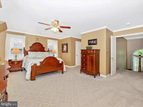 Bedroom - 2594 Bear Den Rd, Frederick, MD 21701 photo 2 of 7