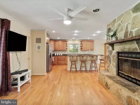 8117 Glendale Dr, Frederick, MD 21702 photo 9