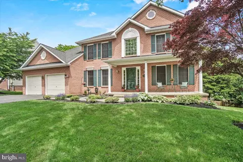 Exterior - 2218 W Greenleaf Dr W, Frederick, MD 21702 photo 2 of 10