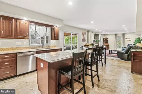 Kitchen - 2218 W Greenleaf Dr W, Frederick, MD 21702 photo 4 of 5
