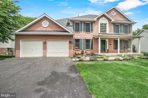 Exterior - 2218 W Greenleaf Dr W, Frederick, MD 21702 photo 3 of 10