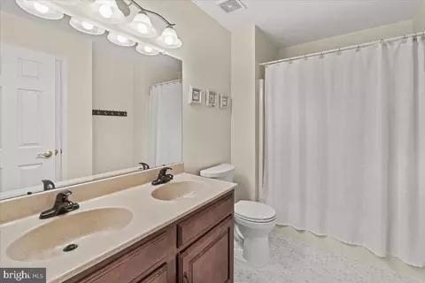 Bath - 2218 W Greenleaf Dr W, Frederick, MD 21702 photo 3 of 5
