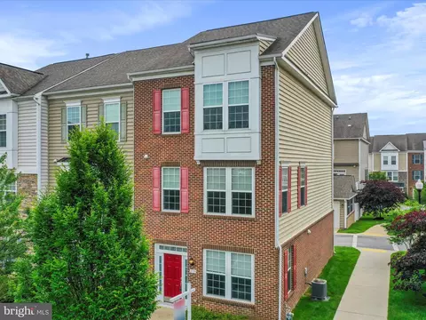 2719 Osprey Way, Frederick, MD 21701 photo 2