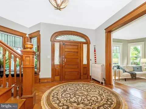 Entry Way - 18 Clarke Pl, Frederick, MD 21701 photo 2 of 8