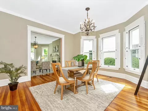 Dining - 18 Clarke Pl, Frederick, MD 21701 photo 2 of 7