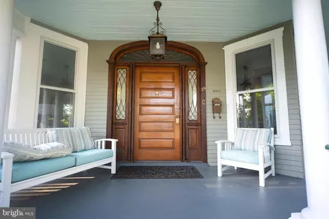 Exterior - 18 Clarke Pl, Frederick, MD 21701 photo 4 of 15