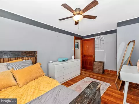 Bedroom - 6103 Jefferson Pike, Frederick, MD 21703 photo 2 of 6